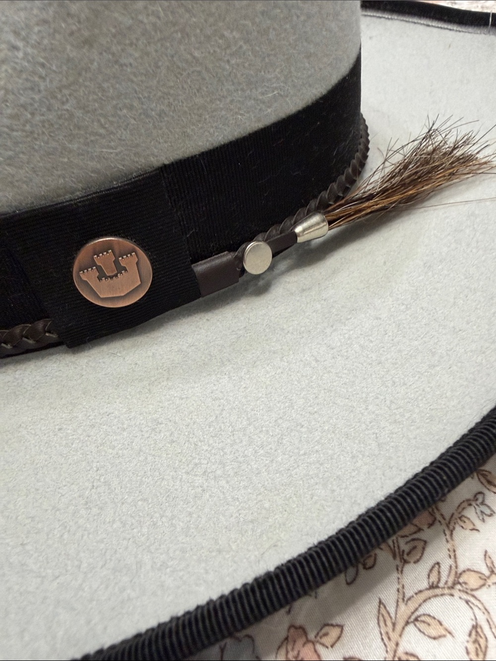 Goorin Bros “Aw Shoot” Wool Felt Ranch Hat with Black Band - Light Gray NWT